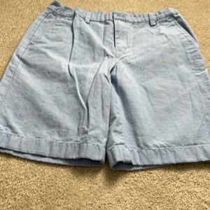 Boys Vineyard Vines blue linen-type shorts.  Size 12